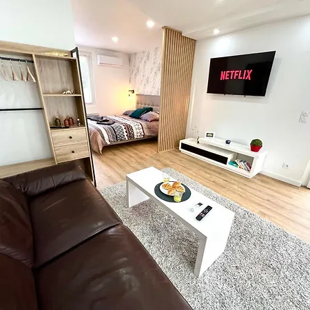 Luxurino 4 公寓 Launaguet