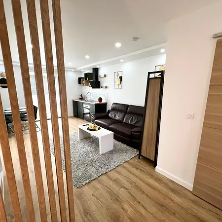 Luxurino 4 Launaguet