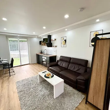 Luxurino 4 * Launaguet