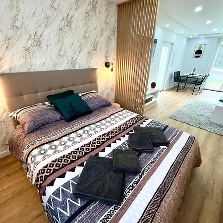 شقة Luxurino 4 Launaguet