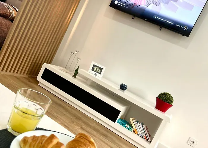 Апартаменты De Prestige Jardin Privatif Parking Launaguet